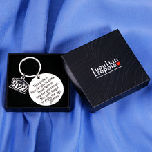 Load image into Gallery viewer, Graduate Gifts for Daughter Son Class of 2022 Keychain College Graduation Gifts for Him Her Boys Girls Junior High School Grad Gifts Master Gifts for Nurse Medical Student Senior 2022 for Women Men