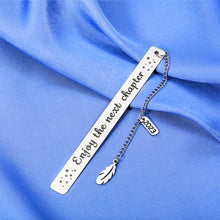 Load image into Gallery viewer, Christmas Presents Bookmarks for Book Lovers Class of 2023 Graduation Gifts for Her Him Retirement Gifts for Women Men Son Adult Daughter Gift from Mom Dad Birthday Gift Office Gifts for Coworkers