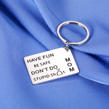 Load image into Gallery viewer, Christmas Gifts for Teenage Girls Boys Funny Don't Do Stupid Keychain Birthday Gifts for Son Adult from Mom Back to School Gifts for Daughter Senior 2022 Mother to Kids Gag Gifts Sweet 16 Present