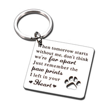 Load image into Gallery viewer, Pet Memorial Gifts Dog Cat Sympathy Gift Christmas Pawprint Key Chain Dog Memorial Gifts for Dog Dad Mom Pet Loss Gifts for Cat Lover Cat Remembrance Bereavement Gifts for Pet Owner Kids Women Men