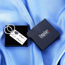 Load image into Gallery viewer, 2Pcs Gamer Couple Gifts Player 1 Keychain Player 2 Keychains for Boyfriend Girlfriend Valentines Day Christmas for Husband Wife Anniversary Birthday for My Man Fiance His Him and Her Present Keyrings