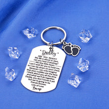Load image into Gallery viewer, New Dad Gifts for Men Pregnancy Announcements Keychain First Time Dad Gifts from Baby Girl Boy Dad Birthday Gift Daddy Dad to Be Gifts Father Dad Christmas Gifts from Daughter Son Kids Valentines
