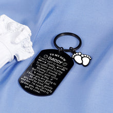 Load image into Gallery viewer, New Dad Gifts for Men Christmas Gifts Keychain Soon to Be Dad Gifts New Daddy Dad To Be Gifts First Baby Gift for Dad from Mom Pregnancy Announcement Gifts First Time Fathers Day Presents for Husband
