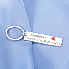 Load image into Gallery viewer, Son Keychain Gift for Boys Him from Mom Dad Remember I Love You Birthday Thanksgiving Christmas Graduation Back to School Wedding Present for Children Kid Teenage
